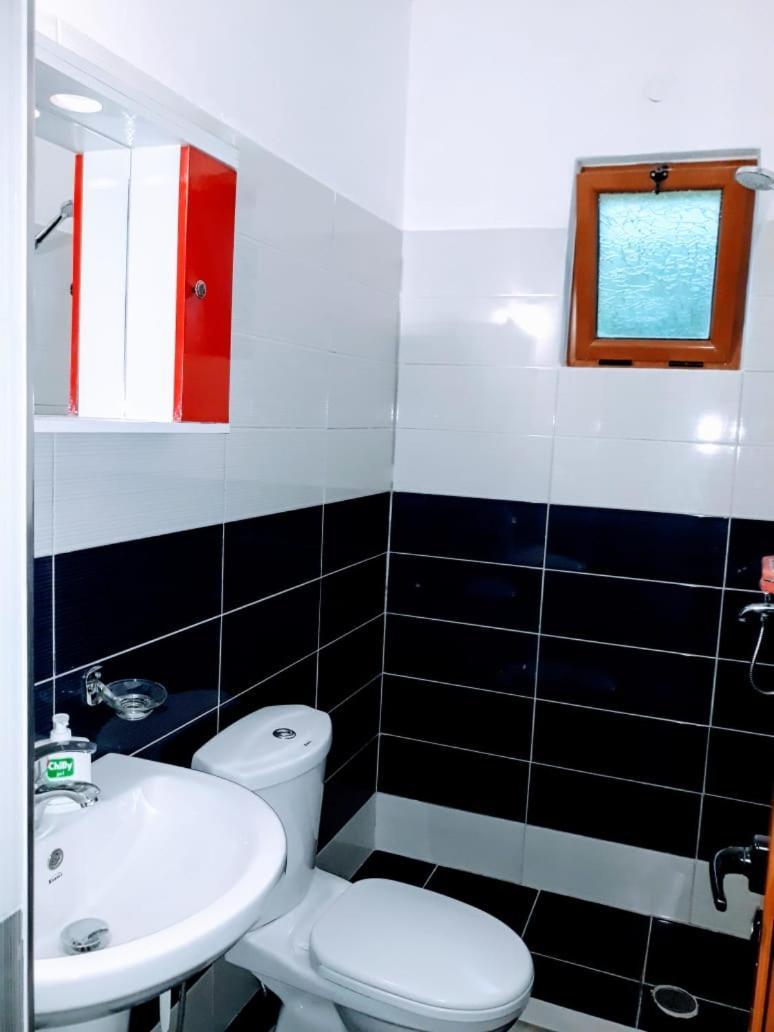 Rezart Apartment Sarande